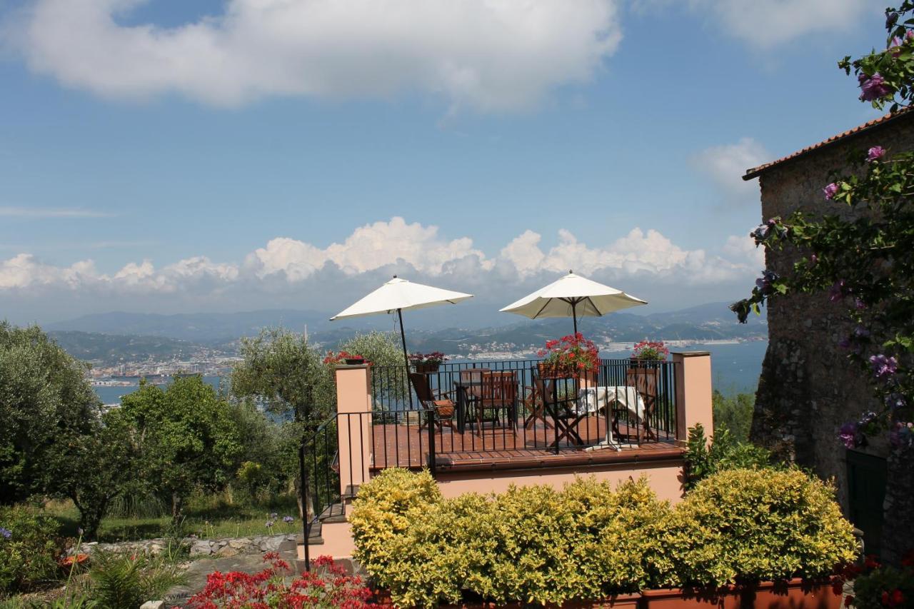 Agriturismo Terrazza Sul Golfo - Il Casale لا سبيتسْيا المظهر الخارجي الصورة